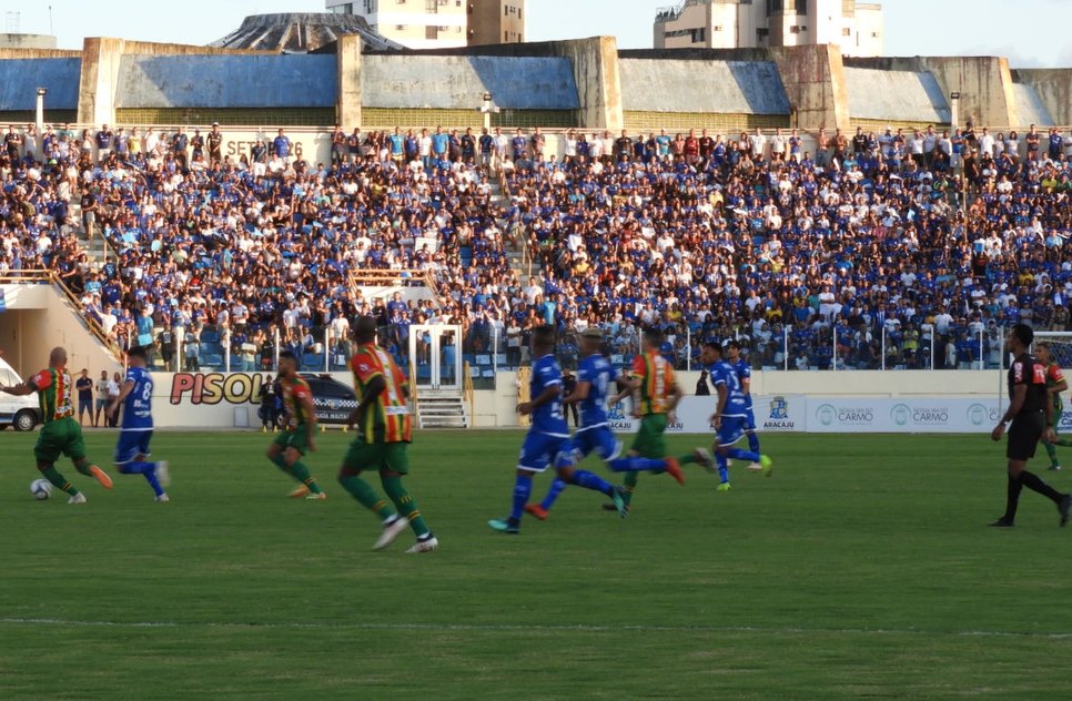 Foto: Dienes Celestino