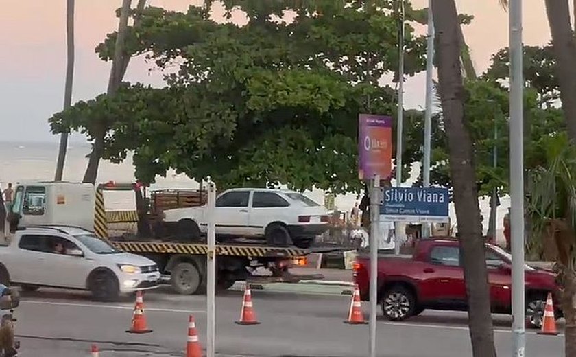 Após fuga pelas ruas do Centro, gol quadrado é apreendido em Maceió