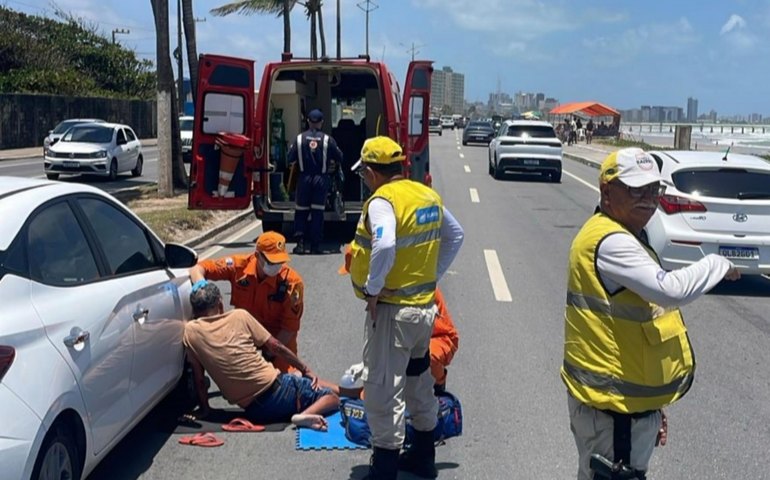 Ronda no Bairro presta assistência à população e garante segurança durante o fim de semana