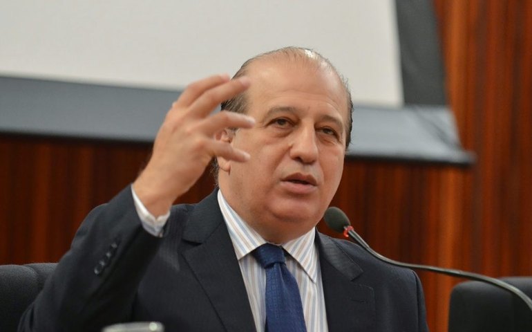 Ministro Nardes determina que TCU siga monitorando abastecimento do diesel no País