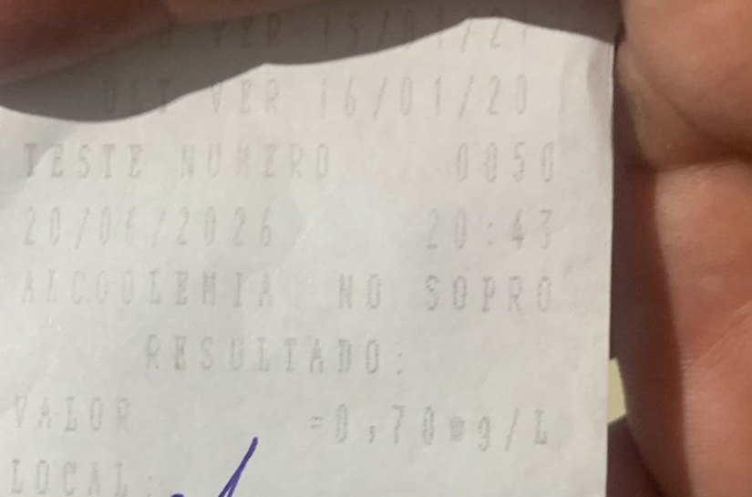 Teste de bafômetro aponta crime de trânsito e condutor é preso após ação da SMTT de Delmiro