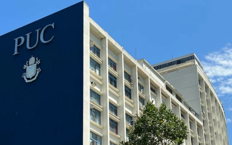 PUC-Rio recebe autorização para curso de Medicina; alunos farão residência no Hospital Ronaldo Gazolla