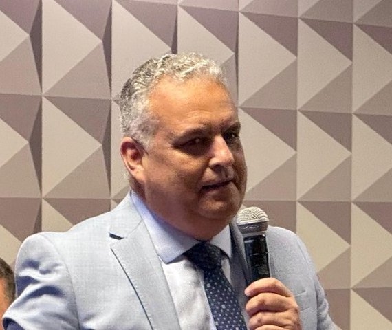 “Quem recebeu R$ 80 milhões de mafioso é quem deve explicações ao Brasil”, dispara Alfredo Gaspar