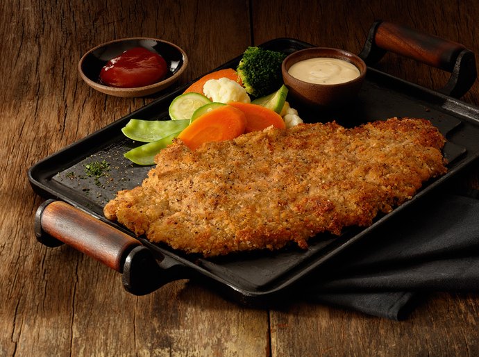 Outback lança steak empanado exclusivo para o almoço