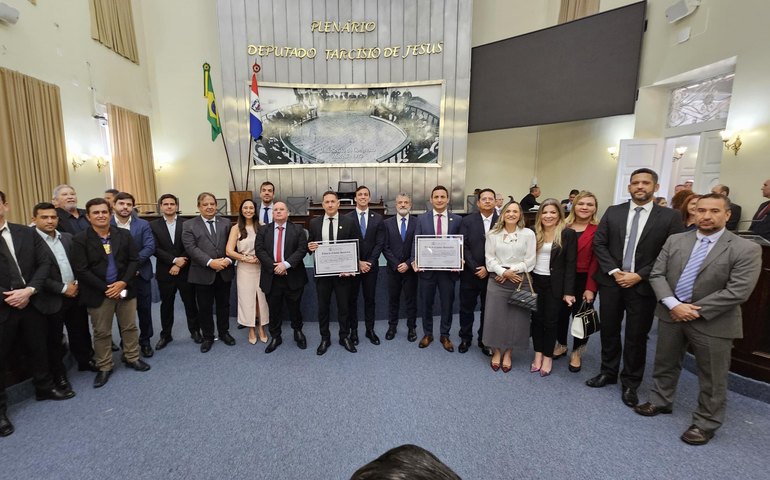 Delegados da Polícia Civil de Alagoas são homenageados na Assembleia Legislativa