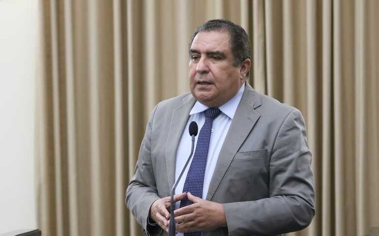 Antônio Carlos Lins Vasco é agraciado com a medalha Marcos Bernardes de Mello