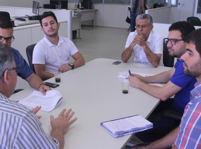 Detran e Eletrobrás reduzem índice de abalroamento de postes