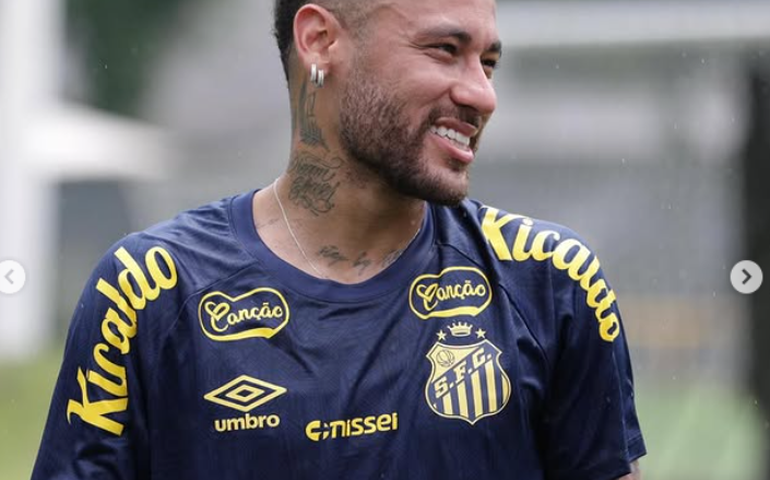 Neymar elogia narrador da TNT envolvido em polêmica com jornalista; entenda