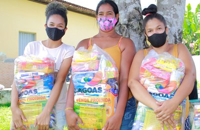 Nova entrega de cestas básicas e cartões do Programa CRIA atenderá famílias do Oiteiro