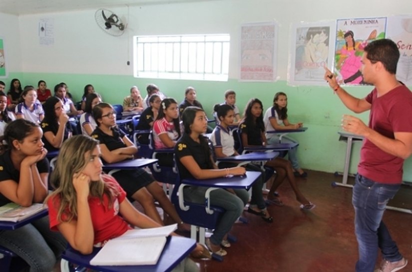 Educação seleciona profissionais para atuar em Escolas de Ensino Integral