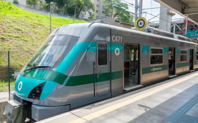 Novo descarrilamento impacta operação na Linha 9-Esmeralda em São Paulo