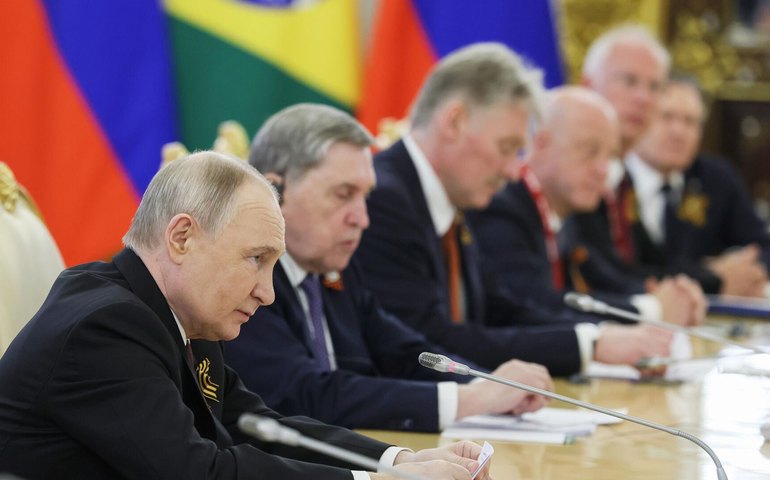 Putin teve encontros com Lula e outros 16 líderes durante celebrações do 80º aniversário da Vitória