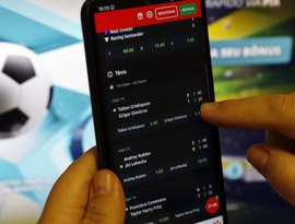 PF mira em bets ilegais para lavagem de dinheiro do tráfico; valores bloqueados passam de R$ 900 milhões
