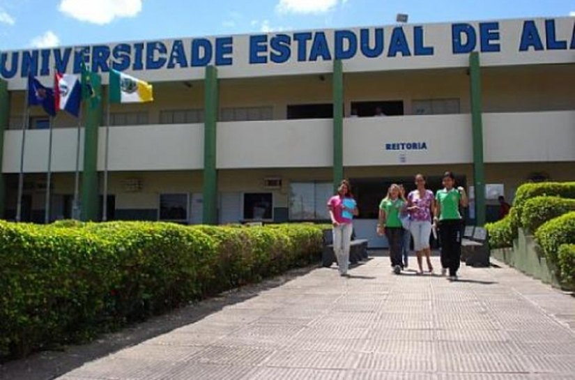 Campus V da Uneal sedia quarta edição de encontro acadêmico