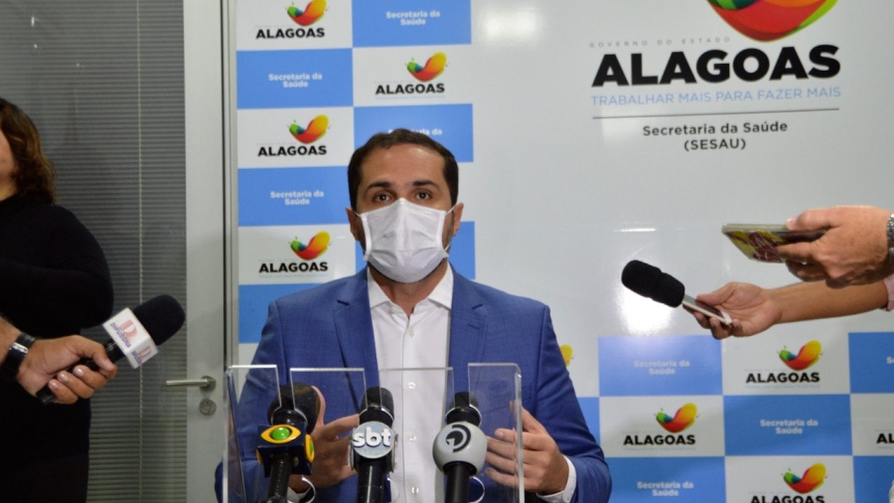 Alagoas iniciará a vacinação contra a Covid-19 em fevereiro, afirma secretário da Saúde