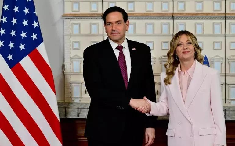 Rubio diz que espera receber 'proposta séria' do Irã 'nas próximas horas'