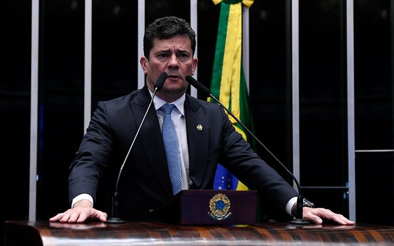 'Faltou responder algumas perguntas de maneira mais objetiva', diz Moro após sabatinar Zanin
