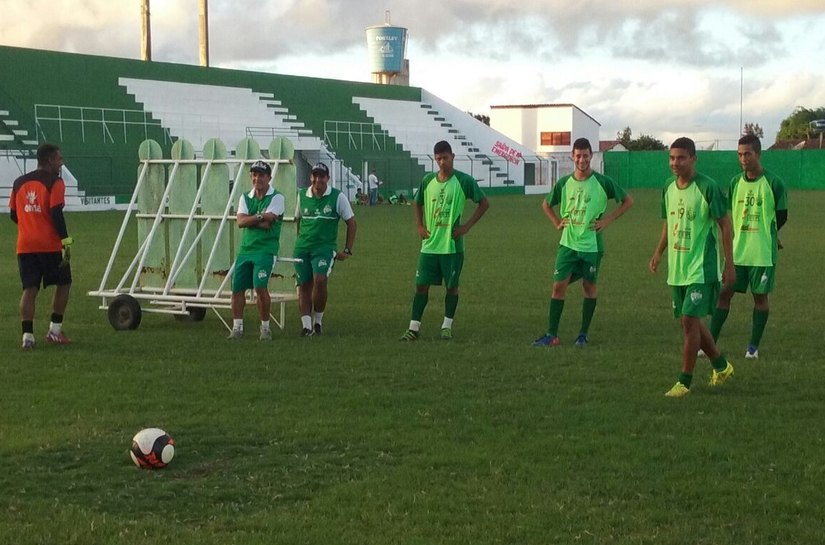 Coruripe Sub-20 fez coletivo final para enfrentar o Santa Cruz de Maceió