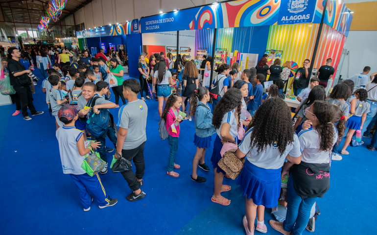 Secult divulga resultado da seleção de escritores alagoanos para a Bienal do Livro 2025