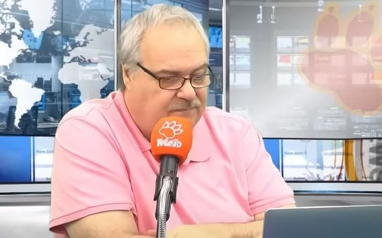 Justiça mantém condenação de Gilberto Barros por fala homofóbica durante programa