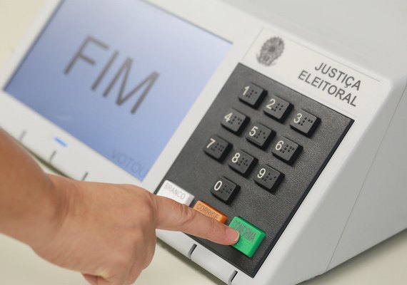 Saiba a diferença entre voto majoritário e voto proporcional