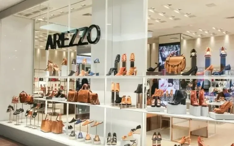 Arezzo registra lucro líquido recorrente de R$ 135 mi no 2º trimestre, alta anual de 19%