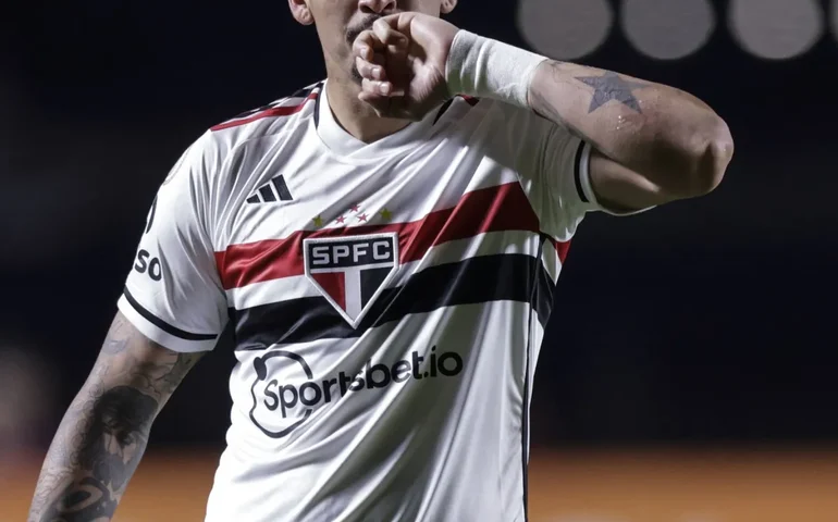São Paulo se apoia no retrospecto e na força de seus titulares para avançar na Libertadores