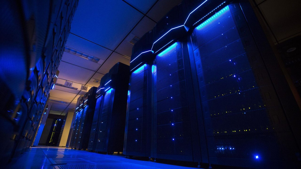 Brasil se tornará polo global de data centers se investir em energia nuclear, avaliam analistas