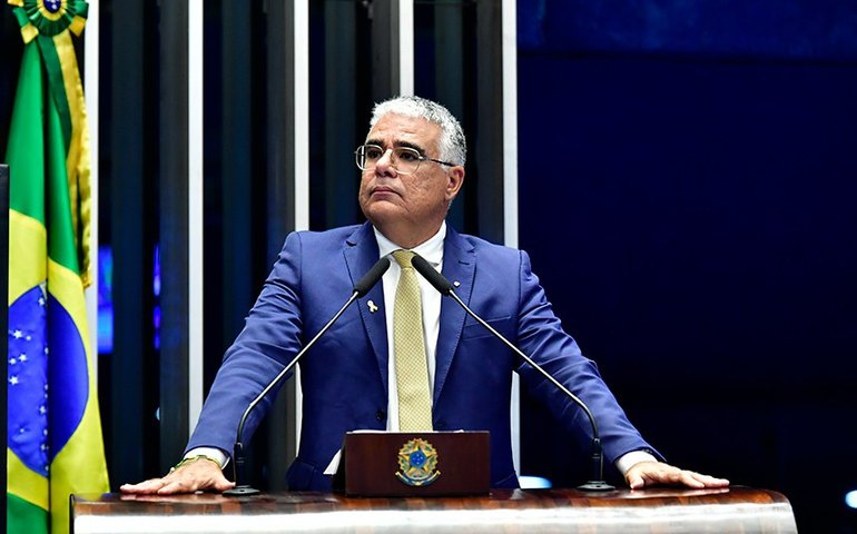 Girão vai denunciar à PGR deputado que teria recebido propina para defender apostas esportivas