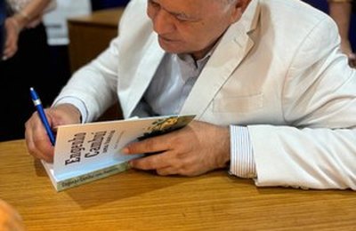 Trajetória na Ufal leva professor ao conselho editorial de revista internacional