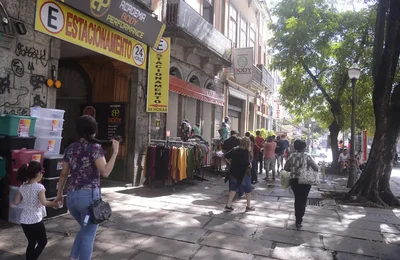 Vendas no comércio varejista fecham 2025 com alta de 1,6%