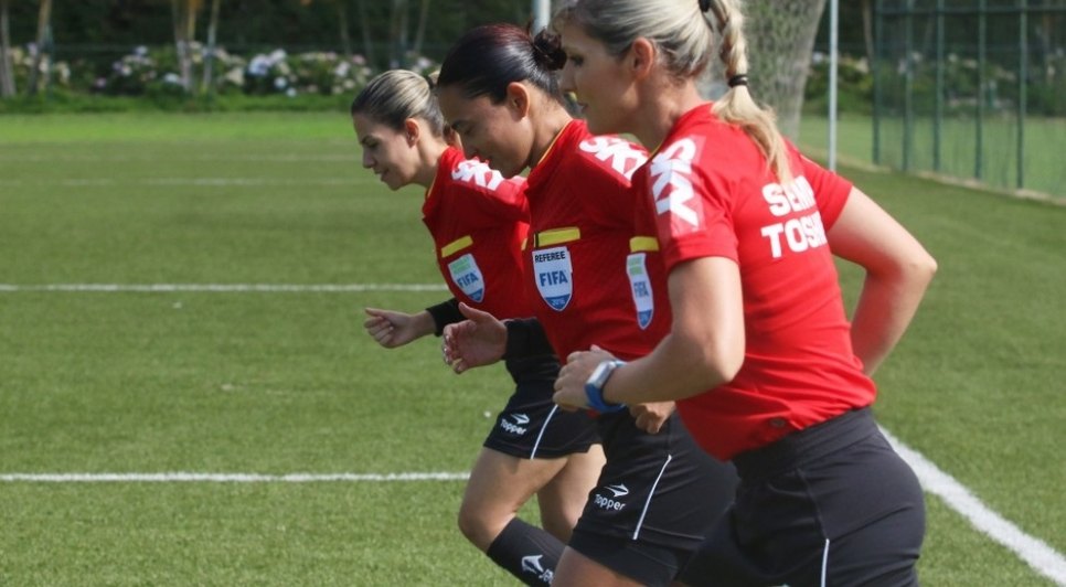 arbitragem feminina / Foto: confederação brasileira de futebol