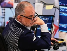 Ações americanas sobem em meio à volatilidade dos mercados mundiais.