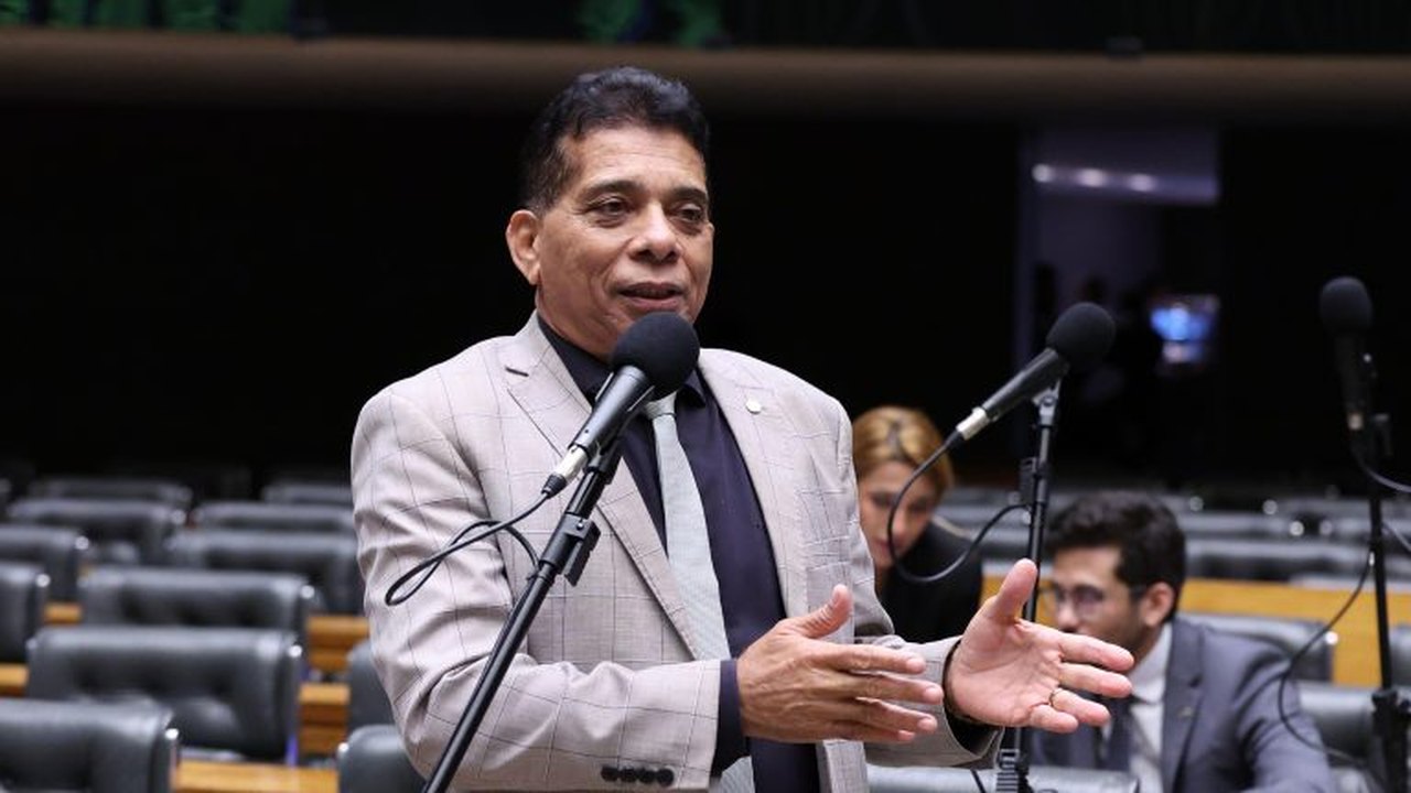 Comissão aprova regulamentação do humor terapêutico no SUS