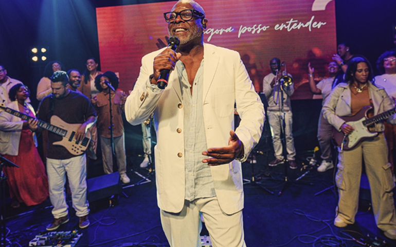 Kleber Lucas apresenta álbum com foco “no Brasil laico”