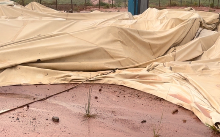 Circo de ex-BBB Edy é destruído durante temporal em Minas: 'Rasgou inteiro'
