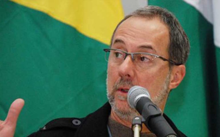 Multa grave para quem estacionar em vagas preferenciais, a partir de janeiro