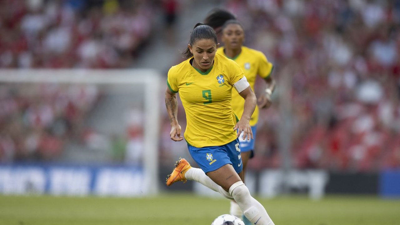 Angelina e Bruninha são cortadas da seleção brasileira que enfrenta a Argentina