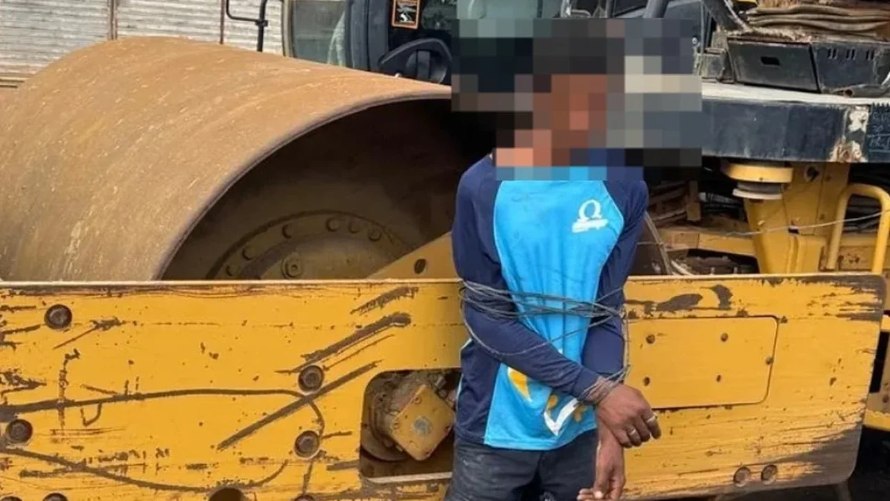 Homem é amarrado à máquina por vigilante após tentativa de furto em obra da Ciclovia do Trabalhador em Arapiraca