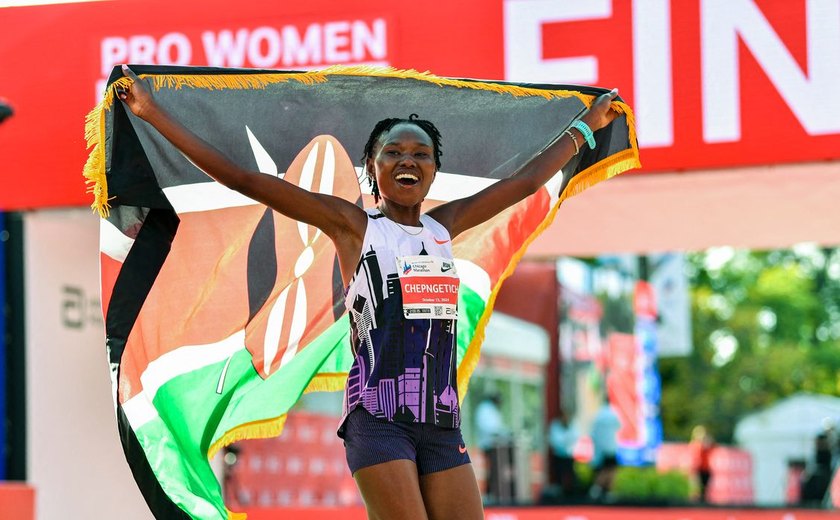 Chepngetich quebra recorde mundial feminino da maratona de Chicago