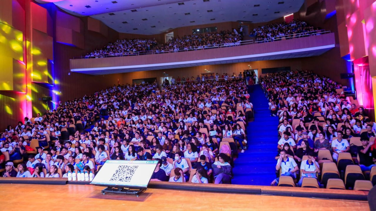 Aulão “FOCA no ENEM” - Programa da Rede Estadual de Alagoas - arrebata milhares de estudantes, com preparatório para o ENEM, em todas as regiões do Estado