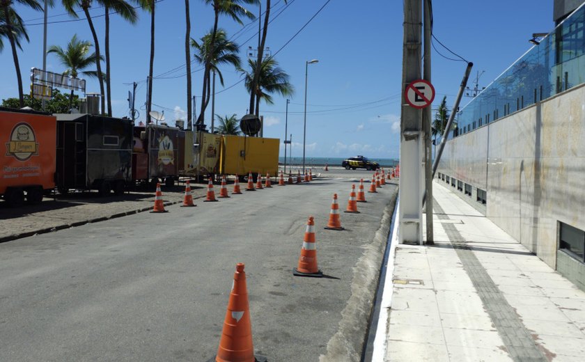 Departamento de Trânsito altera sentido de trecho em rua na Ponta Verde