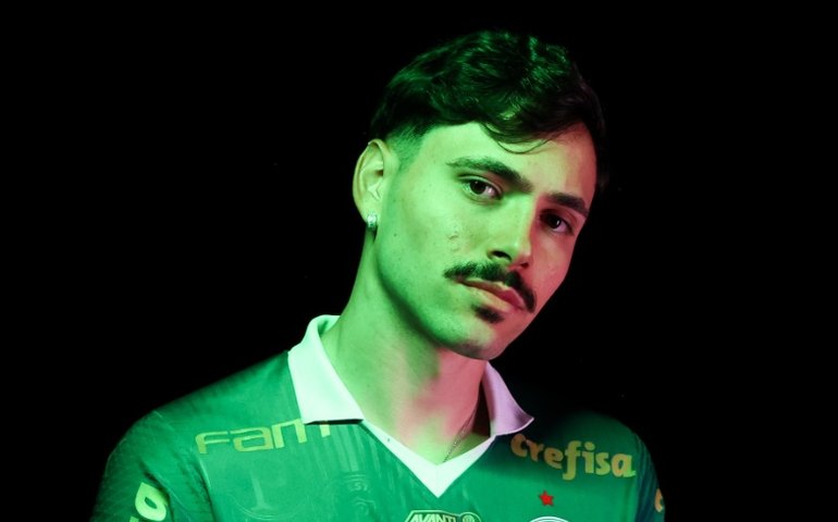 Palmeiras anuncia contratação do meio-campista Maurício, ex-Internacional