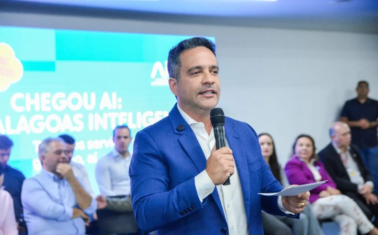 Governador sanciona lei que institui a plataforma Alagoas Inteligente