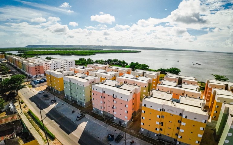 Maceió garante mais de 5,2 mil lares dignos, priorizando mulheres vítimas de violência