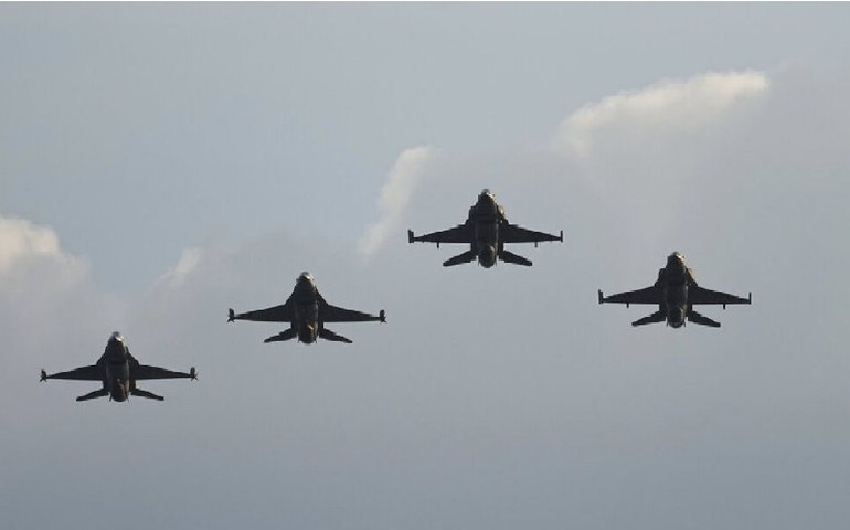 Ucrânia pressiona por caças do Ocidente que podem escalar conflito