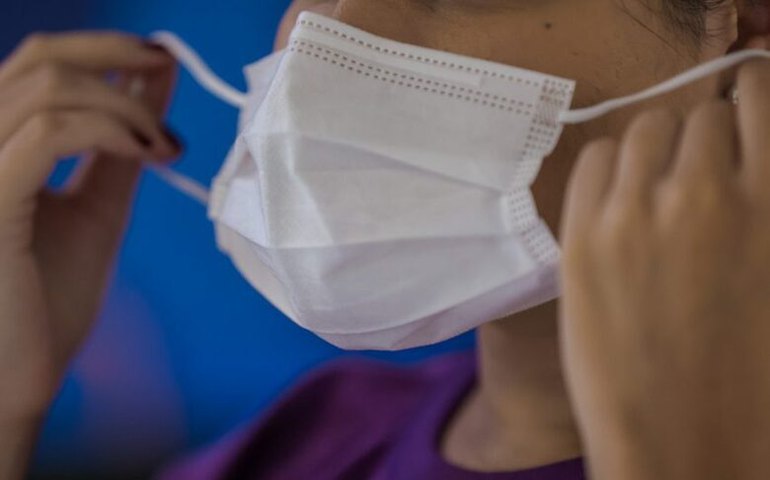 Cidades e escolas voltam a recomendar o uso de máscaras