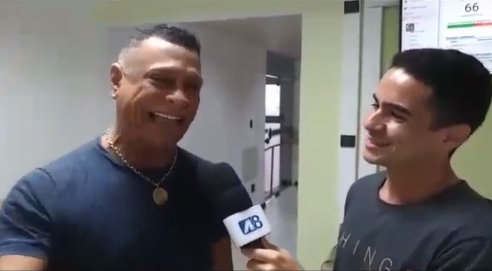 ‘Como entender as mulheres’ é o tema do espetáculo de Renato Piaba em Aracaju