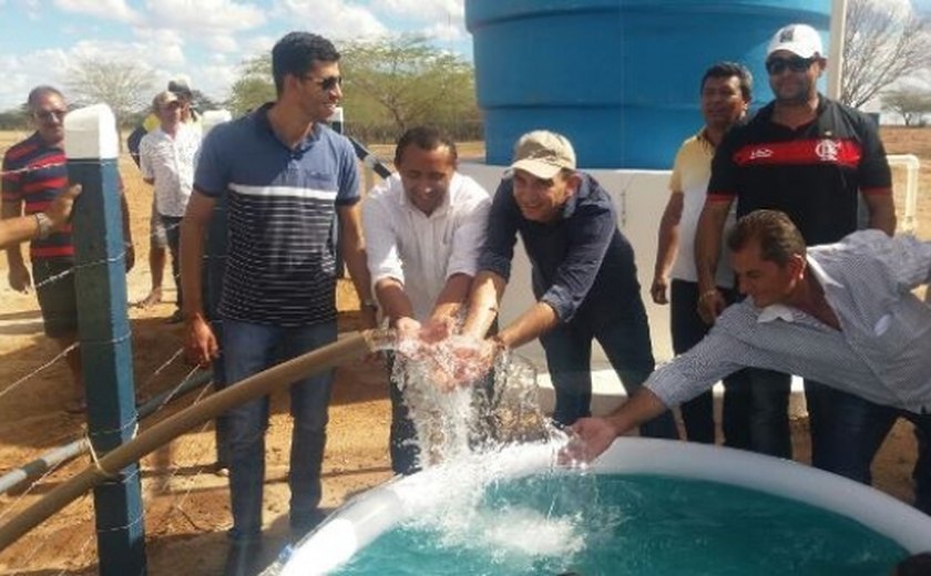 Semarh vistoria obras para instalar sistemas de dessalinização