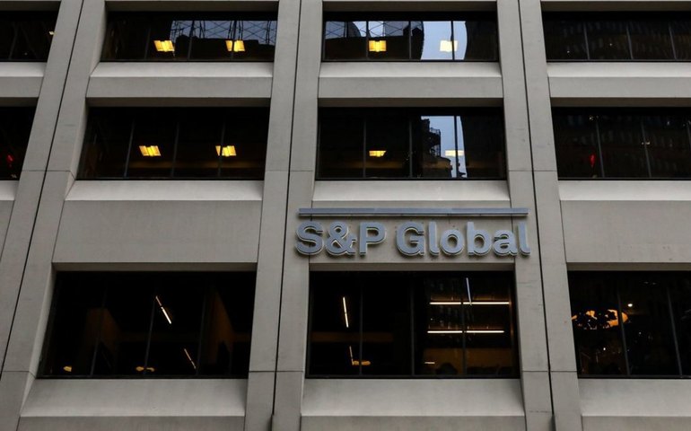 PMI composto global sobe a 52,9 em agosto, maior nível em 14 meses, dizem S&P e JPMorgan